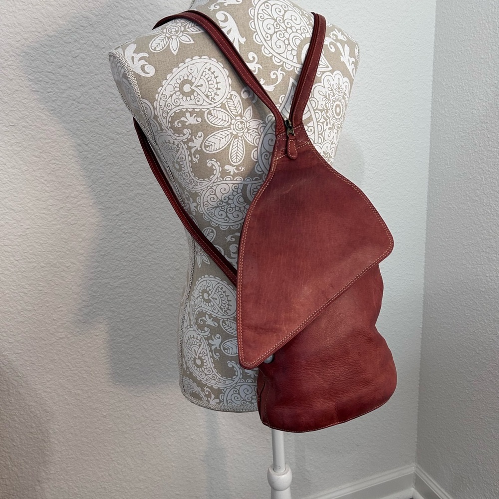 Chaos Leather Collection Backpack Shoulder Bag - Picture 6 of 16